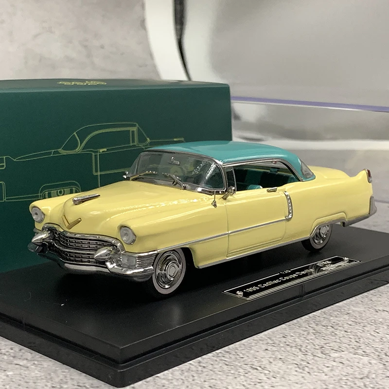 

Машинка-модель GFCC 1:43 Coupe DeVille 1955 из сплава, коллекционная, миниатюрная, для детей