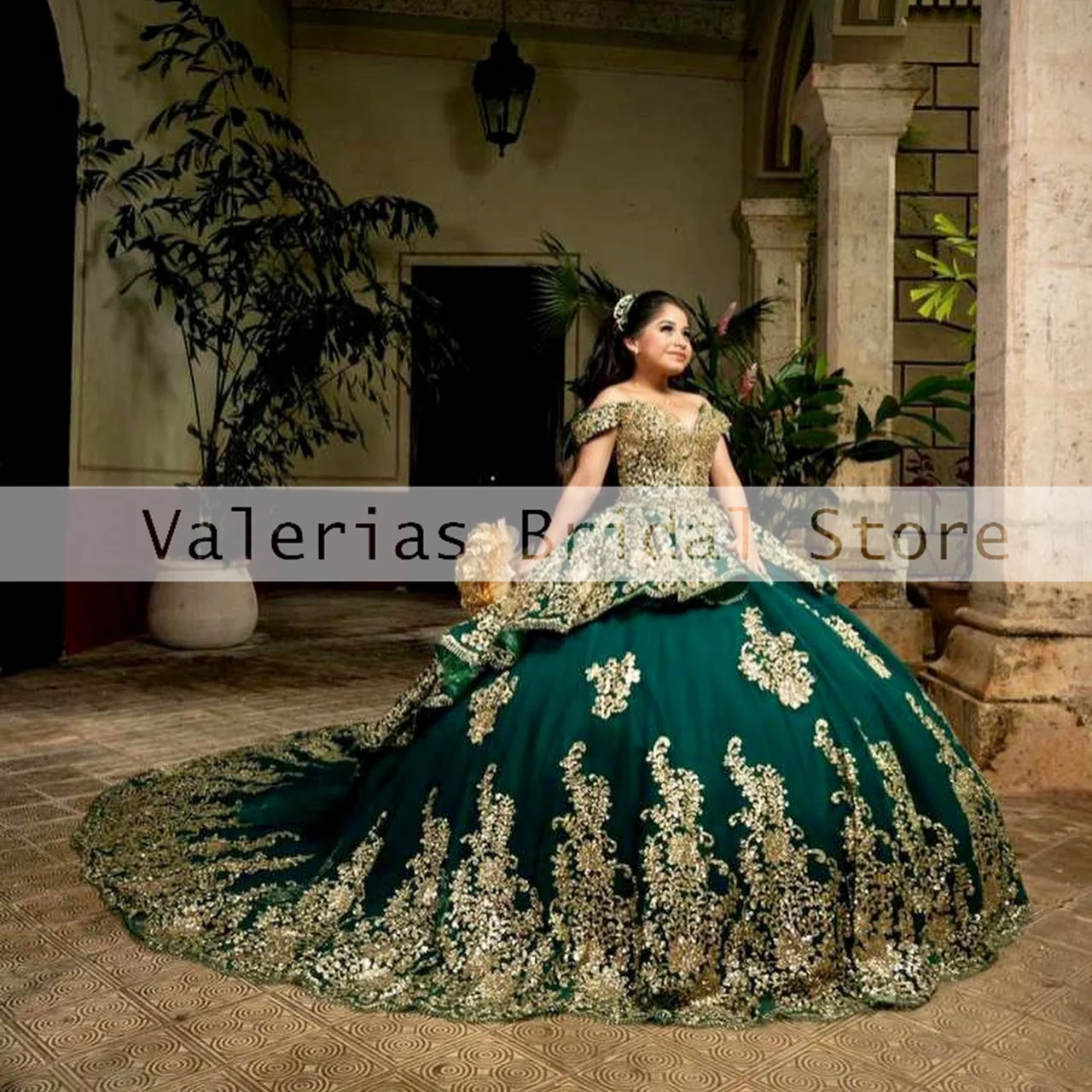 Green Quinceanera Dress Gold Sequin Appliques Princess Ball Gown Off The ShoulderSweet 15 16 Dress Luxury Vestidos Customized