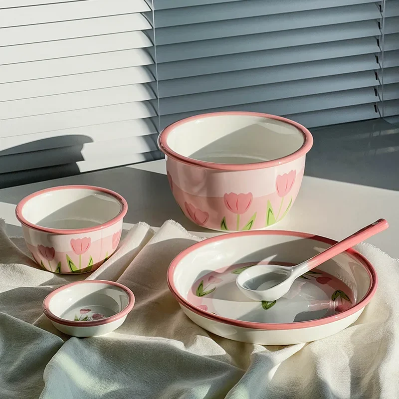 

Pink tulip ceramic tableware set bowls and bowls household underglaze color girly high beautiful plate