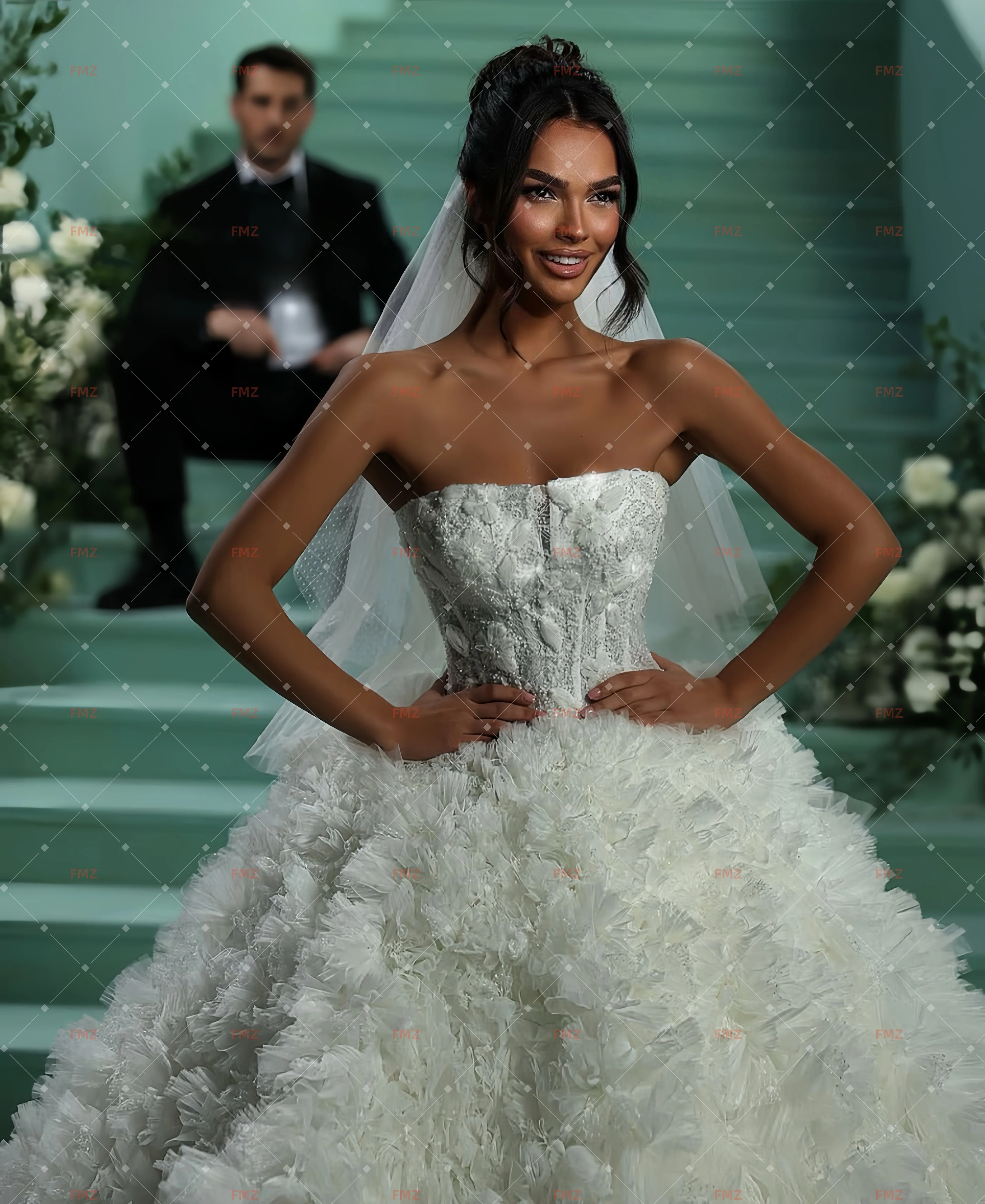 Maßgeschneidertes trägerloses, ärmelloses Ballkleid, elegantes Hochzeitskleid, Vestidos de Novia, Amanda Novias, Amanda Novias, offiziell