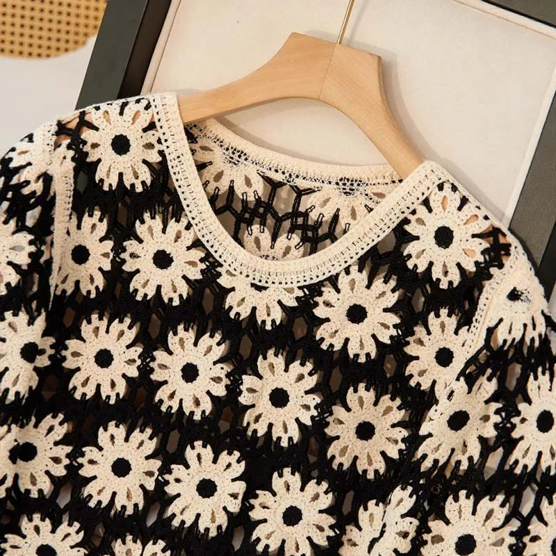 Boring Honey Autumn New Colorful Collided Hollow Out Top Women Hooked Bohemian Ethnic Style Knitted Sweater Long Sleeve T-shirt