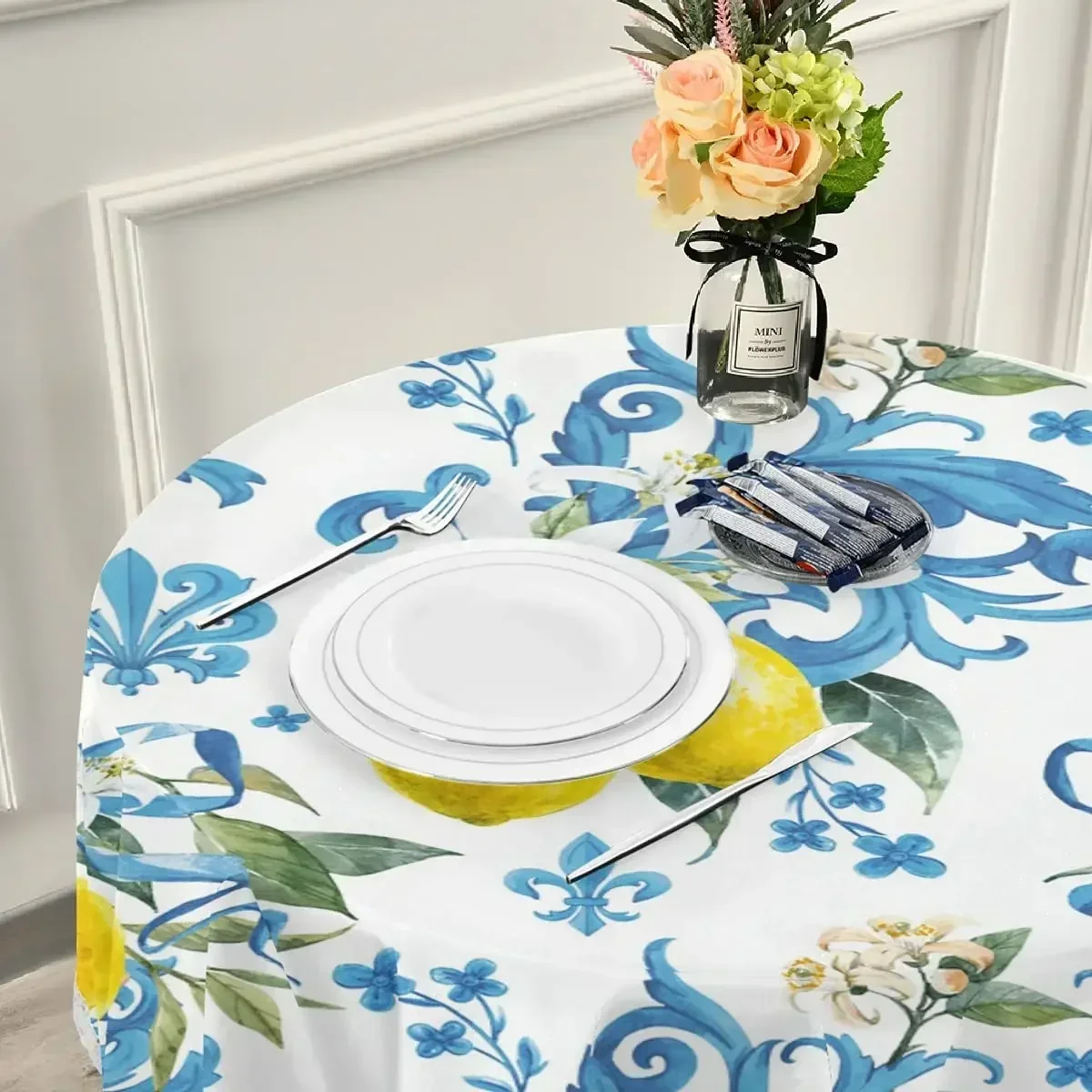 White Flowers of Lemon Tablecloth Round 60