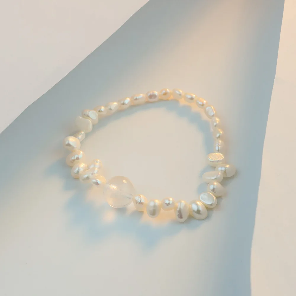 

Natural Freshwater Pearl Bracelet White Crystal Sweet Bracelet Exquisite Light Luxury Style Jewelry Women Fashion Beads Bracelet