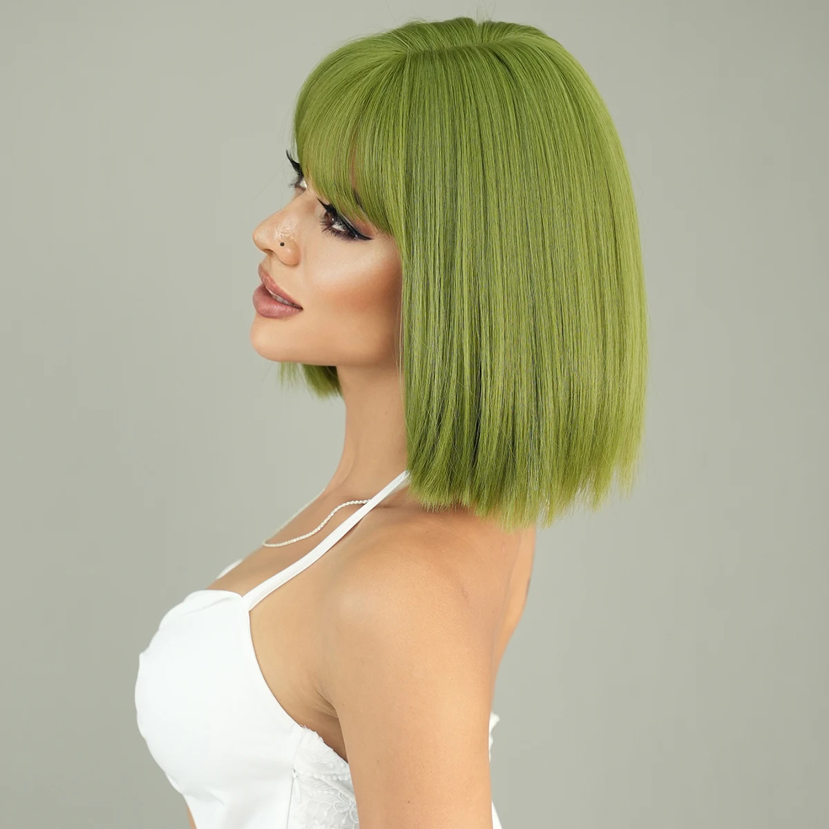 PARK YUN Green Short Bob Wig for Girl Daily Wear Synthetic Wig New Style Natural Supple Summer Heatresistant Wig With Bangs