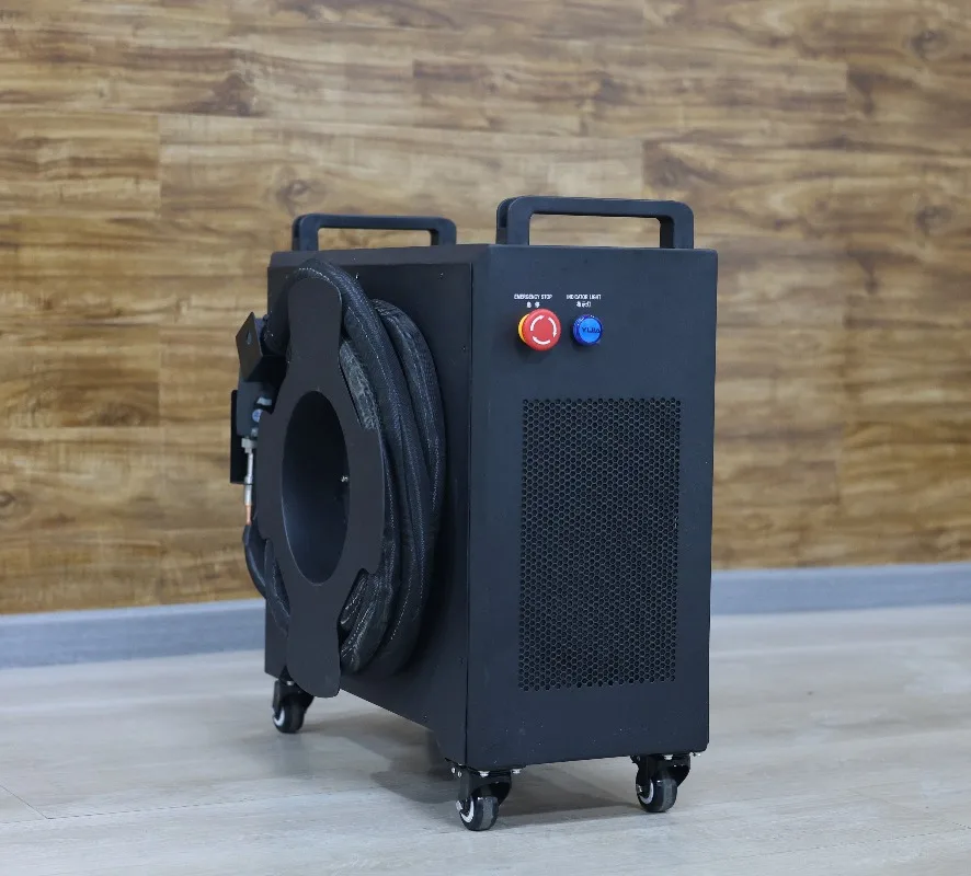 

DMK DHH-1500 Laser Welding Machine Air-cooled 1500w Fiber Laser Handheld Welding With Wire Feeder