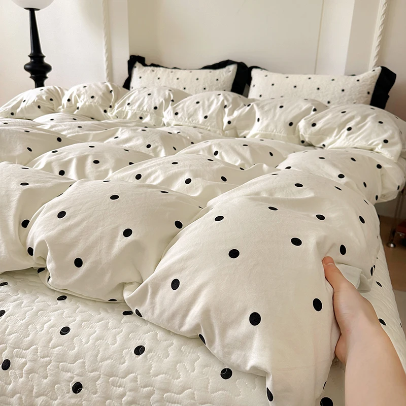 2025 new soft waxy waxy wash quilt cover Knitted double layer single bed sheet Little fresh polka dot bedding