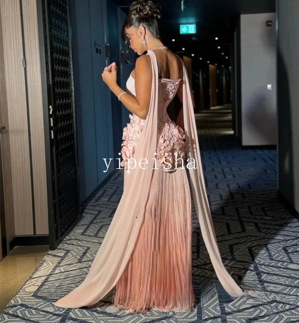 Customized Blush Pink Mermaid Evening Dress Strapless Floral Appliques Tassel Fringe Skirt Satin Formal Arabic Prom Party Gown