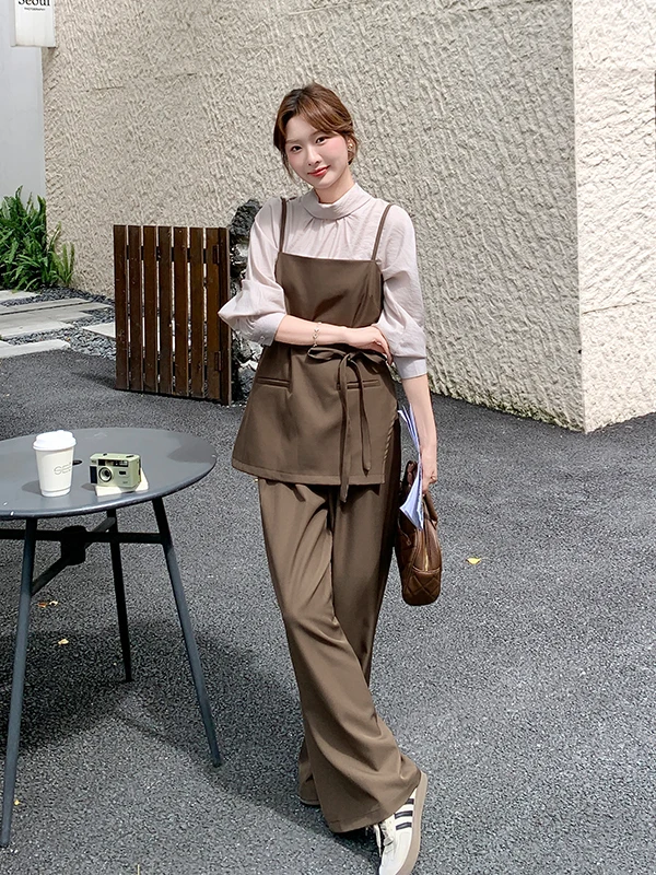 

Caramel Strap Top Wide Leg Pants Set Women's Autumn 2025 New Elegance High-End Feeling Knot Shirt Three-Piece Set