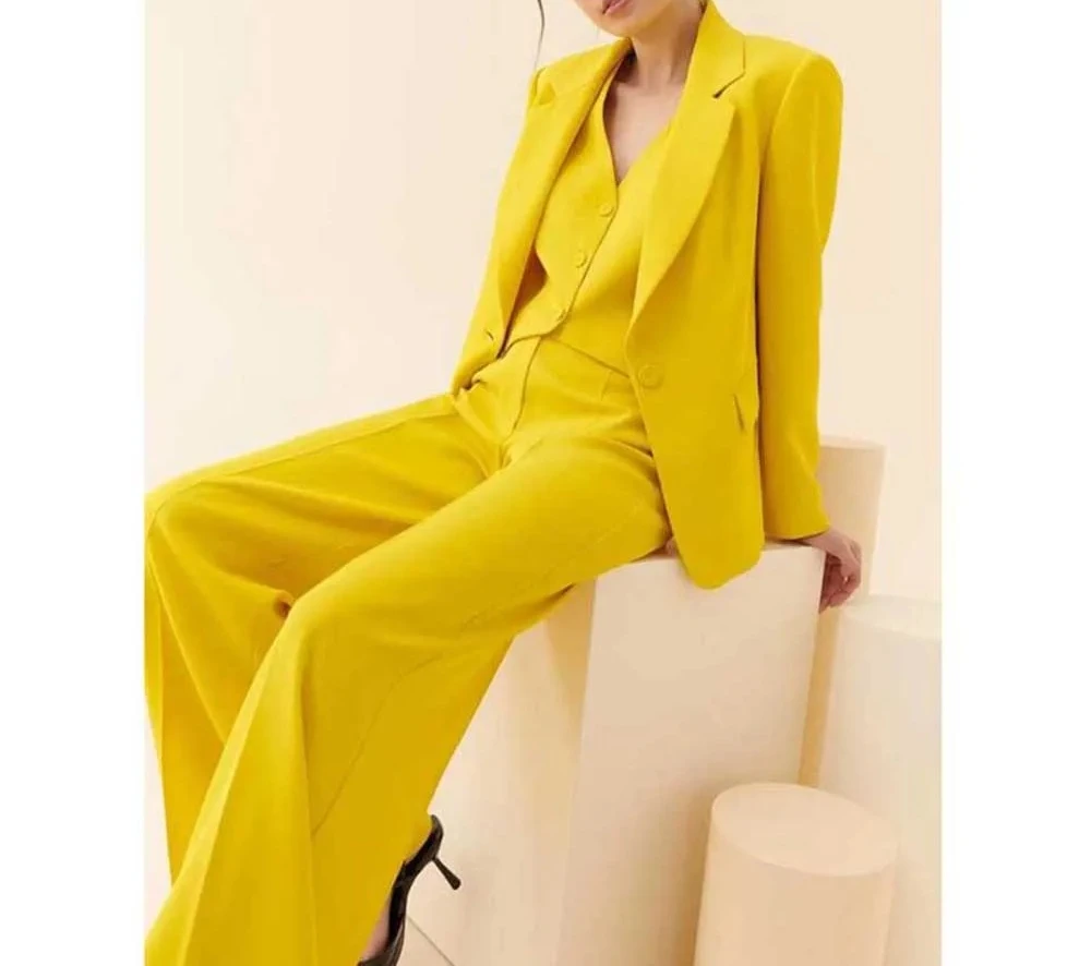 Classy New in Yellow Suits for Women 3 Pieces Jacket Vest Pants Female Clothing Slim Fit Office Banquet Lady's Blazers Sets