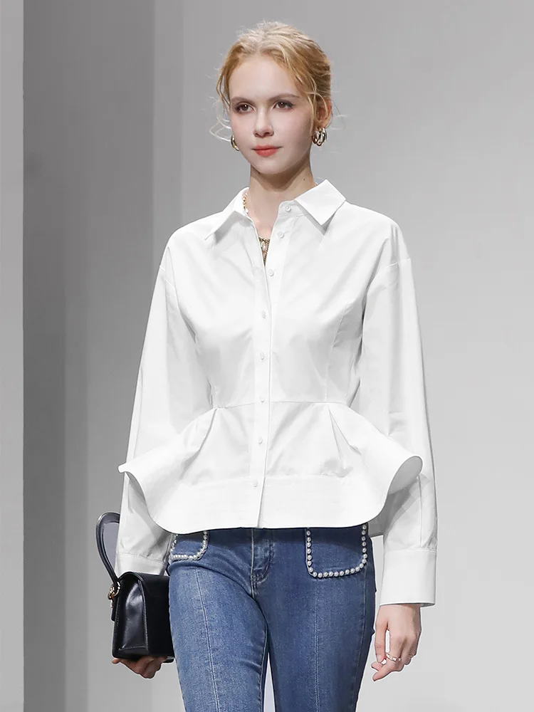 

Весна 2026: Модный дизайнерский приталенный хлопковый топ с плиссированным подолом и эффектом утяжки на талии, белый, универсальный, элегантный, женский