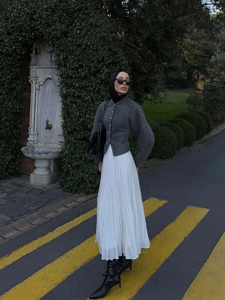 Casual Solid Color Round Neck Woolen Short Coat Fashion Single Breasted Jacket 2025 New Autumn Daily Commuting Office Outerwears