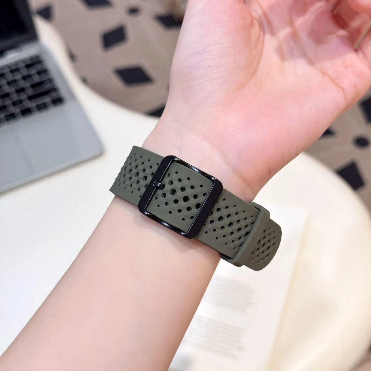 Силиконовый ремешок для Apple Watch Ultra Band 46 мм 42 мм 45 мм 44 мм 49 40 мм 41 мм Спортивный браслет Correa для iWatch Series 10 9 8 SE 7