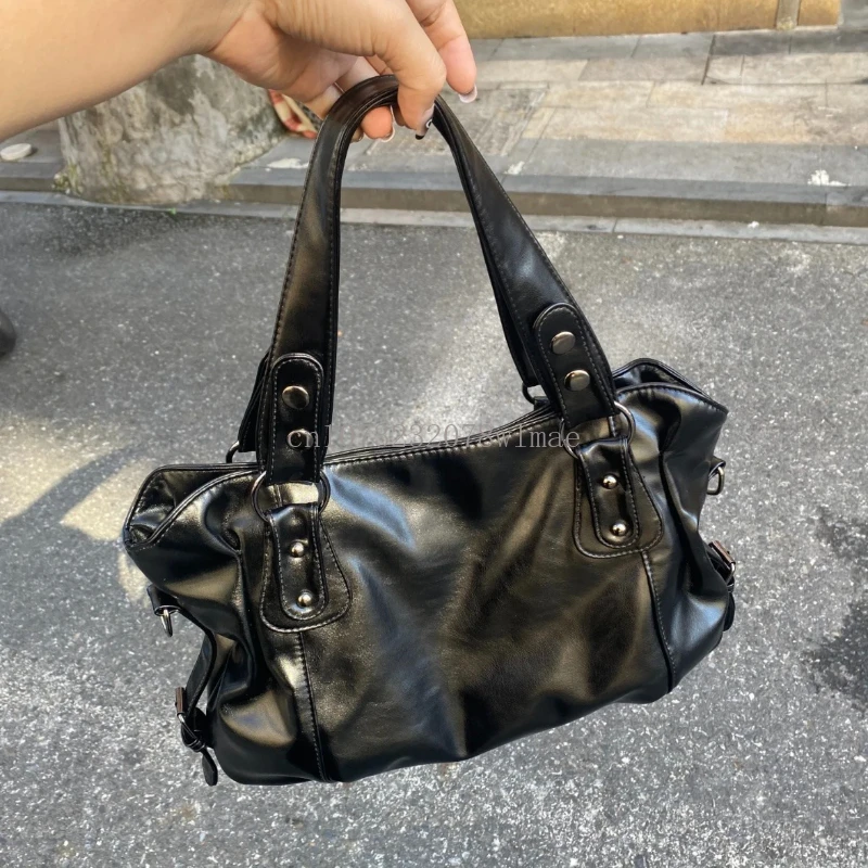 กระเป๋าสะพายไหล่แฟชั่นคลาสสิกอเนกประสงค์ความจุมาก กระเป๋าถือสไตล์เรโทรสำหรับเดินทางไปทำงาน ทำจากหนัง PU กระเป๋าโท้ทสำหรับผู้หญิง กระเป๋าช้อปปิ้ง