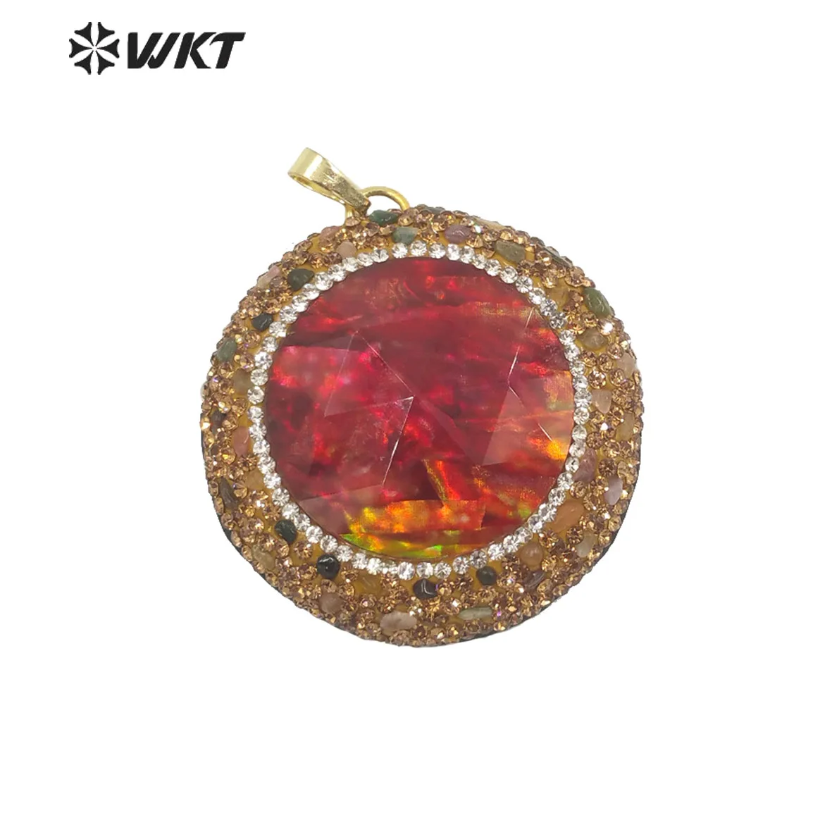 WT-P1873 Wholesale fashion gold bezel Magic Red shell pendants with Tourmaline stone charms on edge Delicate round plate pendant