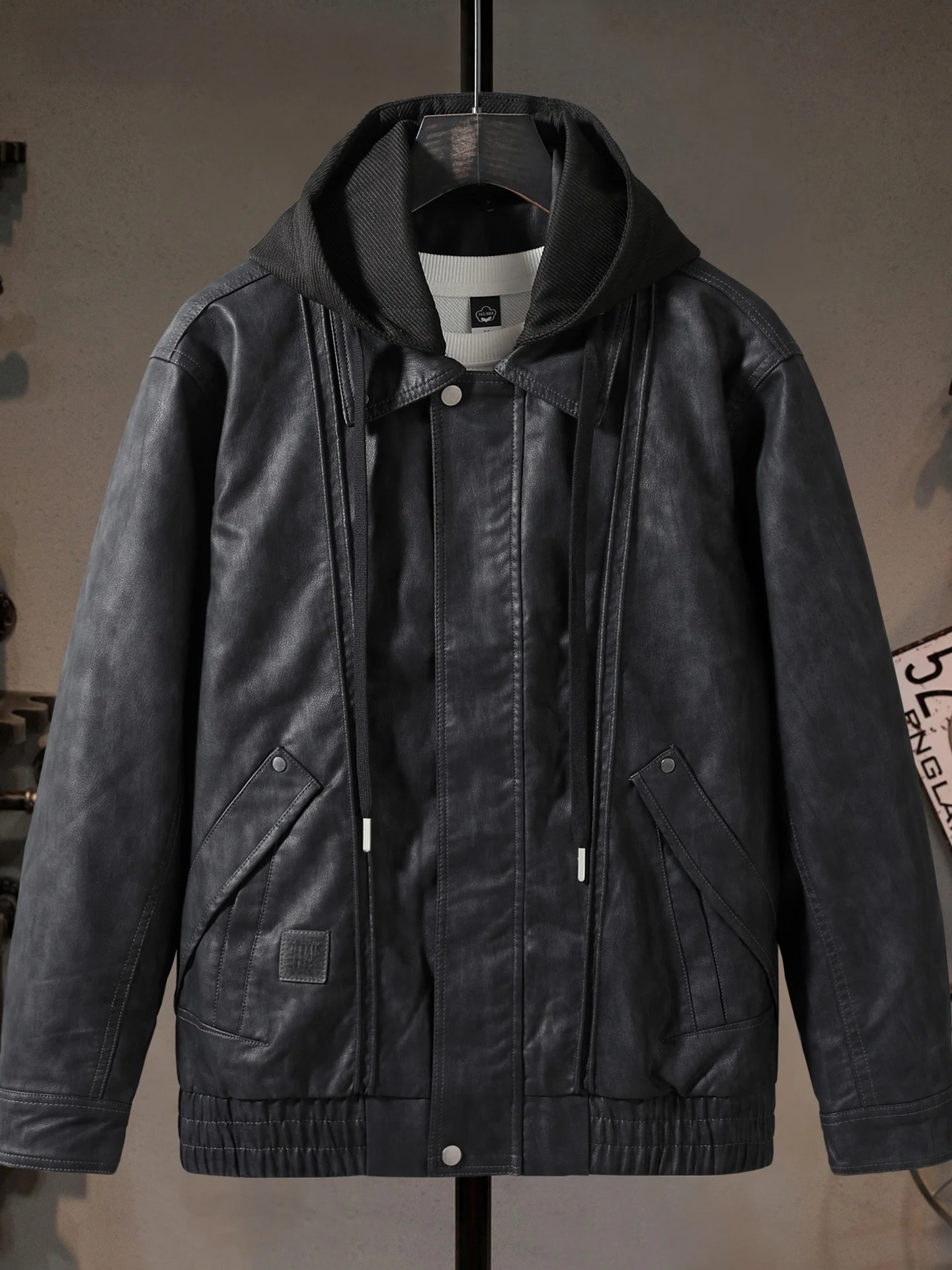 

Men's Faionable PU Leather Jaet Hooded Detachable Motorcycle Sle Coat Windproof Long Sve Casual Outdoor Wear