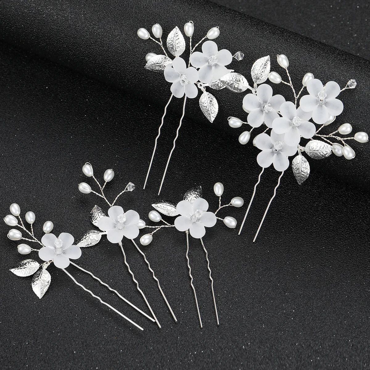 Transparent Material Crystal Flower U-shaped Hairpin Pin Headpiece Bridal Wedding Headpiece image 5