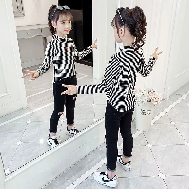 ملابس بناتي مخططة طويلة Sve قاعدة irt لربيع وخريف 2025 جديدة متوسطة وكبيرة للأطفال بياقة عالية النسخة الكورية Ch...