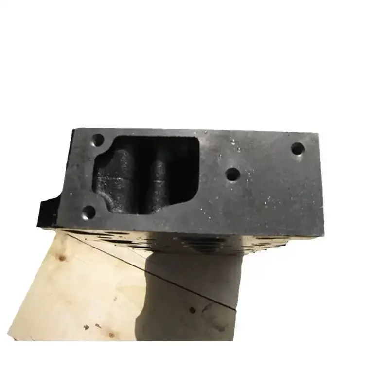 4LE1 Cylinder Head 8-97195251-6 For Isuzu Hitach Excavator