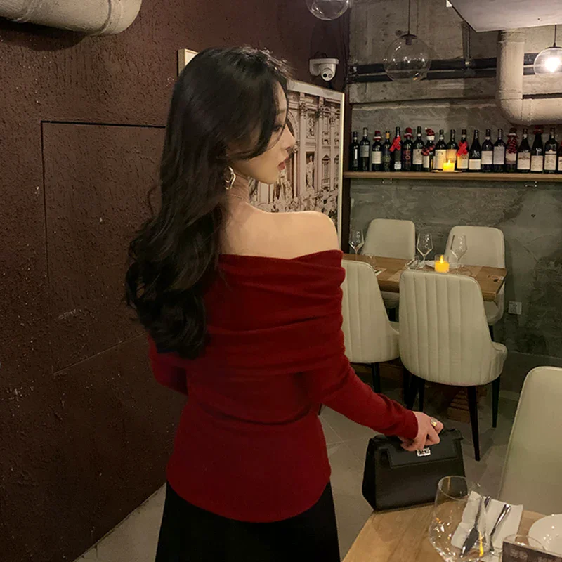 

Женский осенне-зимний вязаный свитер на одно плечо с длинными рукавами, сексуальная нижняя рубашка