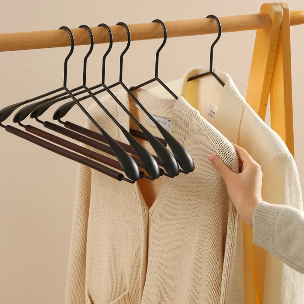 10pcs Thickened Wide Shoulder Beech Wood Suit Hanger Non Slip Seamless Paint Metal Steel Frosted Rod Home Hotel Dry Wet Dual Use