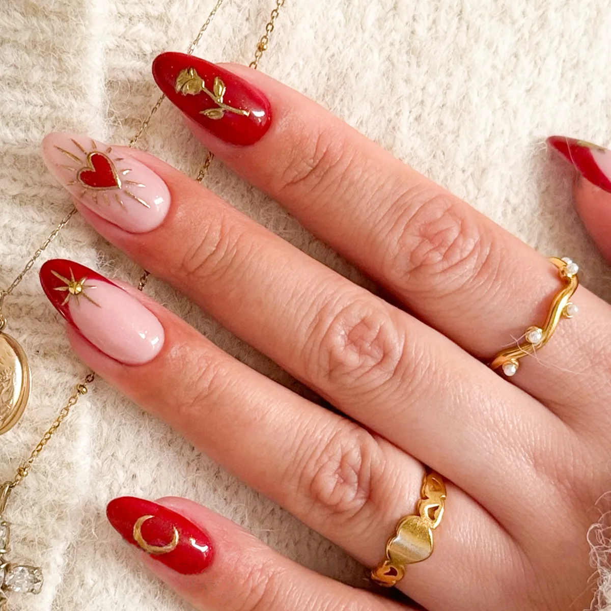 24 قطعة مجموعة أظافر مستديرة متوسطة الطول اضغط على قلب فرنسي وردي قابل لإعادة الاستخدام غطاء كامل أظافر صناعية نصائح مسحوق لامع متدرج أظافر وهمية #6