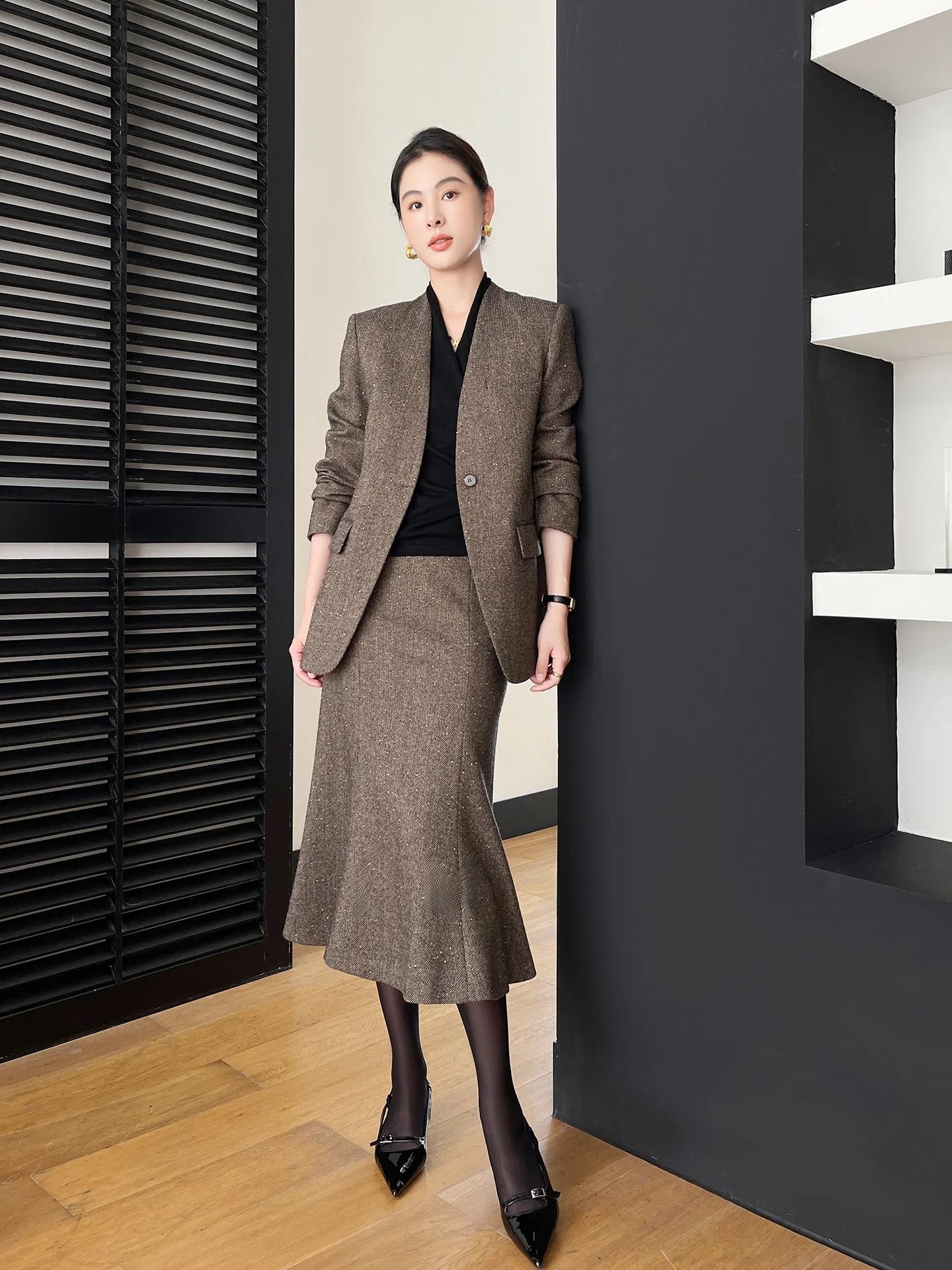 

Brown iny Woolen Suit Set Women's Jaet Autumn Winter Faionable Ele Feel Woolen Coat Casual Commute Interview