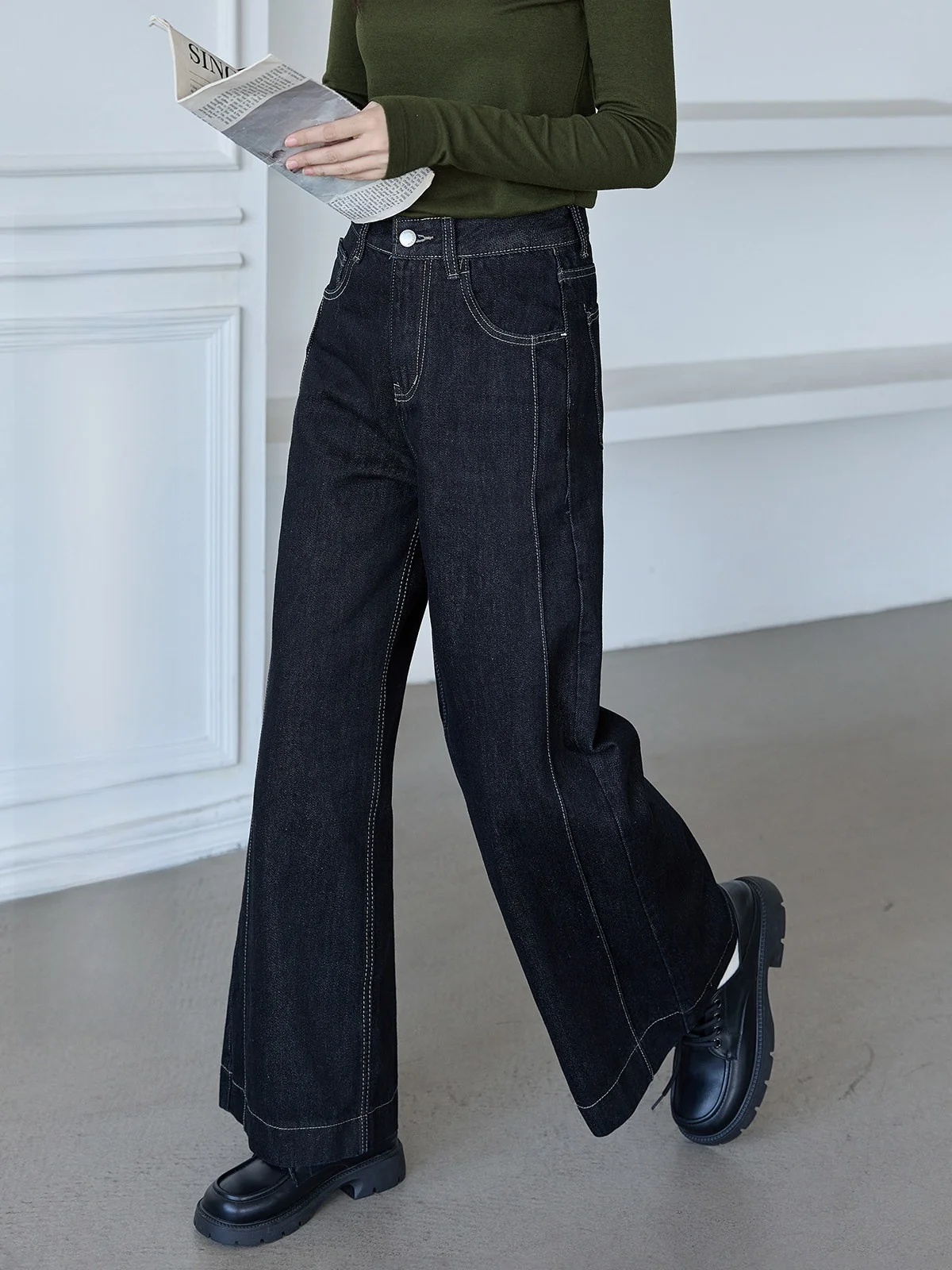 

Женские джинсы с высокой талией и широкими штанинами, винтажные, зимние, новые, универсальные, с эффектом похудения, декорированные, на пуговицах