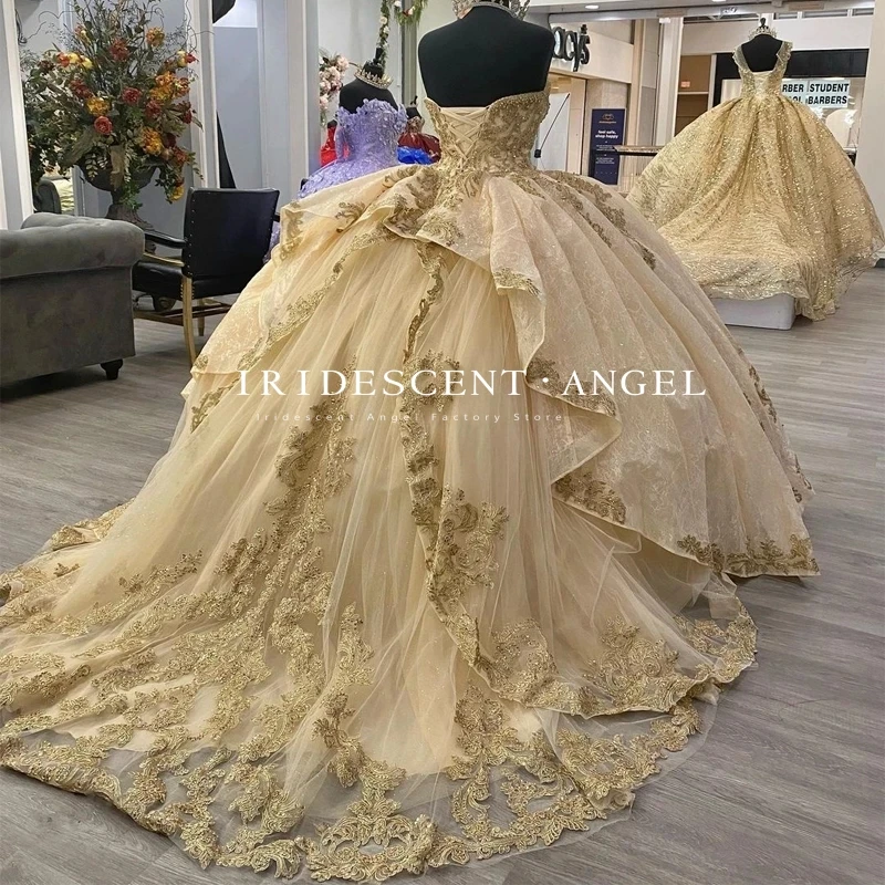 Iridescent Glamorous Champagne Ball Gown Tiered Vestido De 15 Años Quinceanera Dresses Beading Sequined Appliques Girls Party