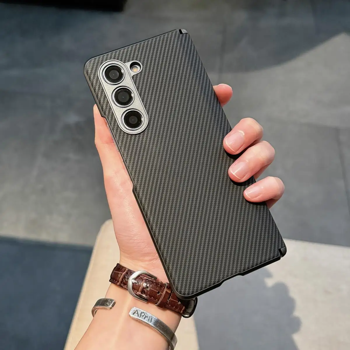 For Samsung Galaxy Z Fold 6 5 Case Luxury Carbon Fiber Texture Skin Friendly Matte Folding Hinge Shockproof Protective Back Case