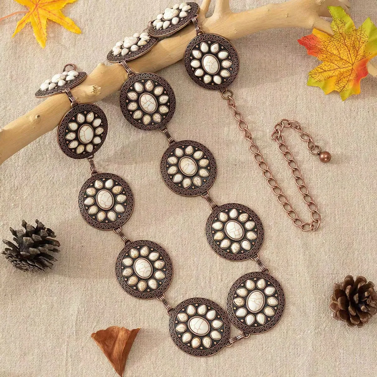 

Women's Vintage Bohemian Waist Chain with White Stone Inlay, Copper Tone Metal Belt Decoration for Dresses