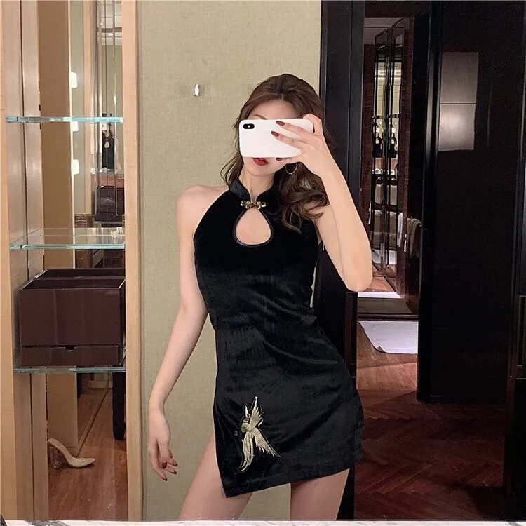 Vintage Black Chinese Style Cheongsam Dress Ladies Elegant Summer Embroidery Sleeveless Split Sexy Slim Midi Dresses Women Qipao