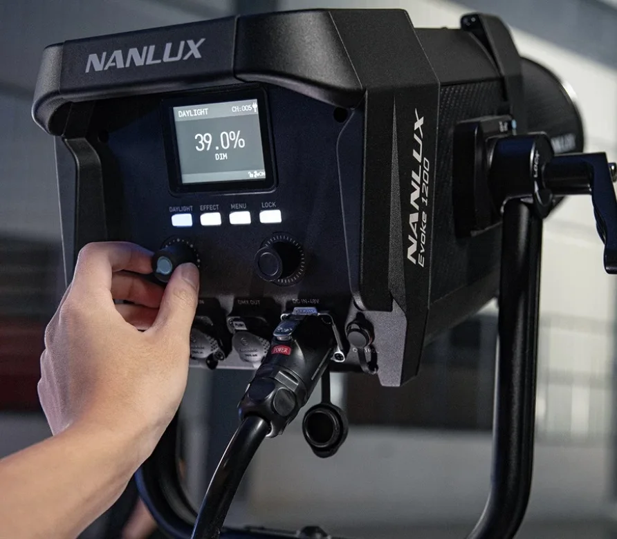 Nanguang-Lámpara de luz LED Nanlux Evoke 1200, 1200w, para fotografía, resistente al agua, para vídeo al aire libre, con control inalámbrico