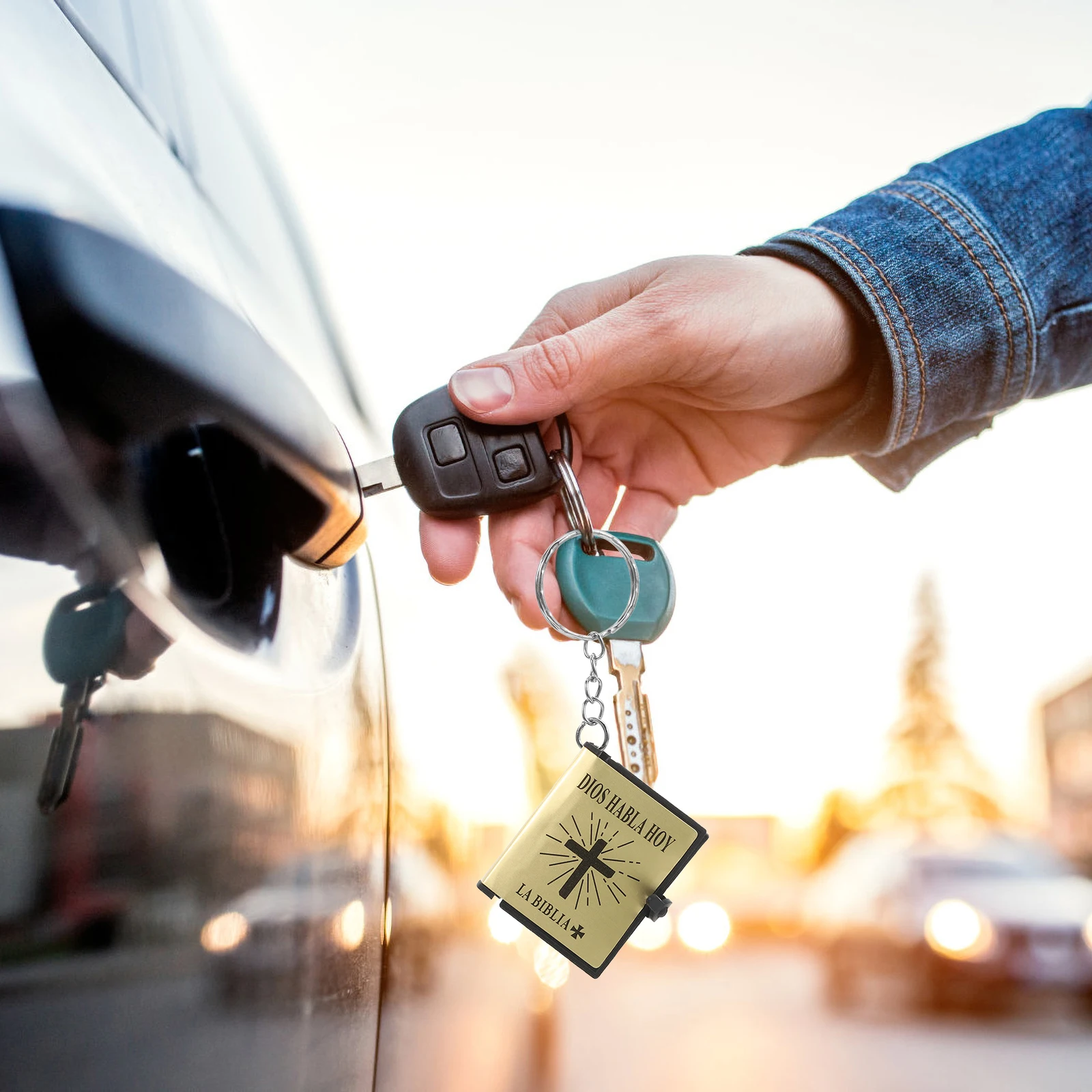 

12Pcs Miniature Holy Book Keychain Metal Plastic Paper Religious Baptism Confirmation Gift Book Keyring