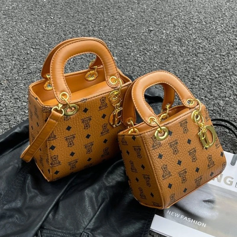 

Female Handbag Front Pocket Design Adjustable Strap Pillow Underarm Bag For Daily Use Work Commuting Practical Stylish