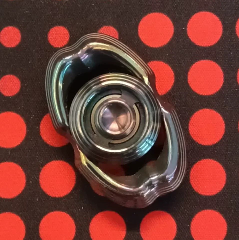 

Used EDC LQ obsidian mini, zirconium rainbow fidget decompression toy
