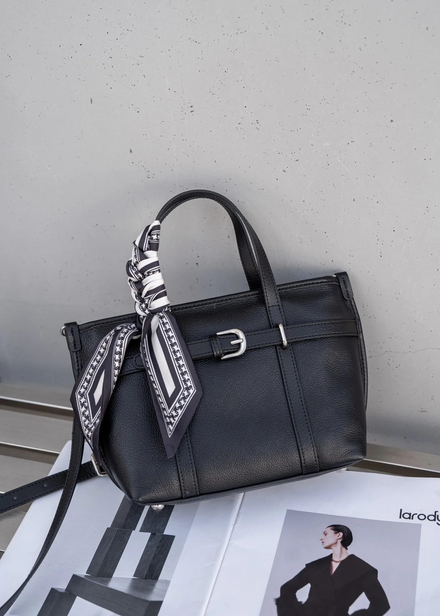 

Модная женская сумка через плечо из натуральной коровьей кожи, роскошная дизайнерская брендовая женская повседневная сумка из воловьей кожи