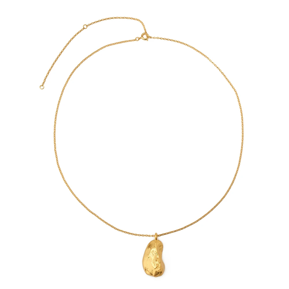 Amorita boutique 24k gold plated Bean Design Necklace women or Men