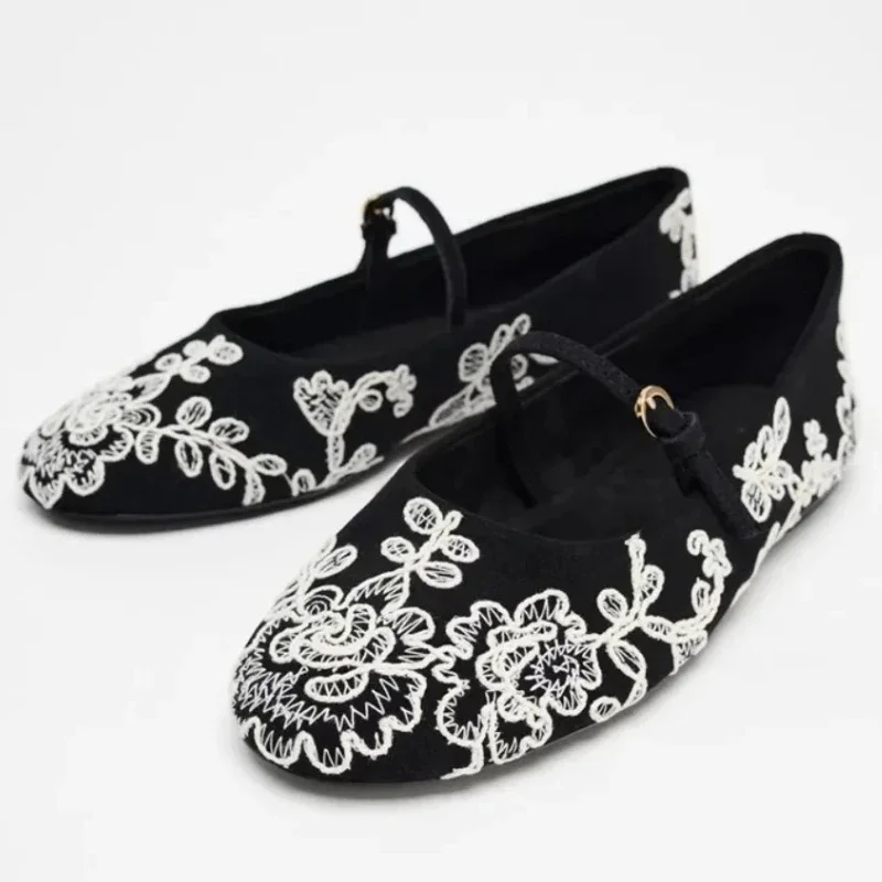 

Fashion Flower Embroidery Designer Ballet Flats Women Comfortable Soft Mary Jane Shoes Ladies Narrow Strap Buckle Casual Flats