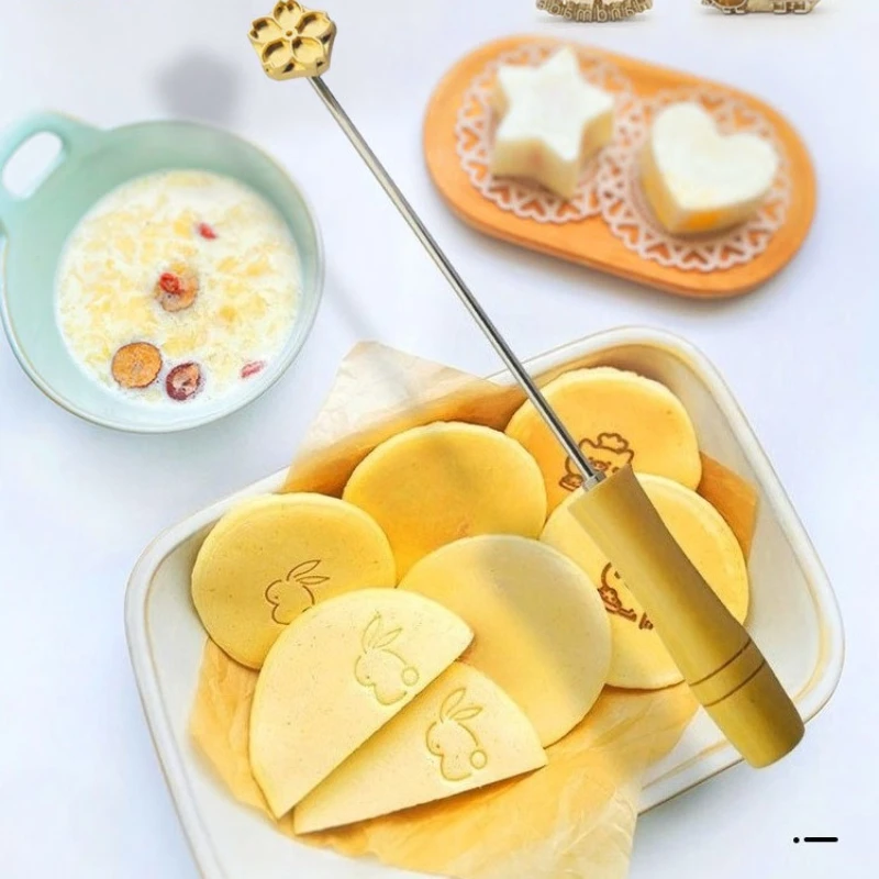 1PC Hot stamping of Mantou with gong burning mould Baking cake branding M5 hole 3cm burnt copper model imprint