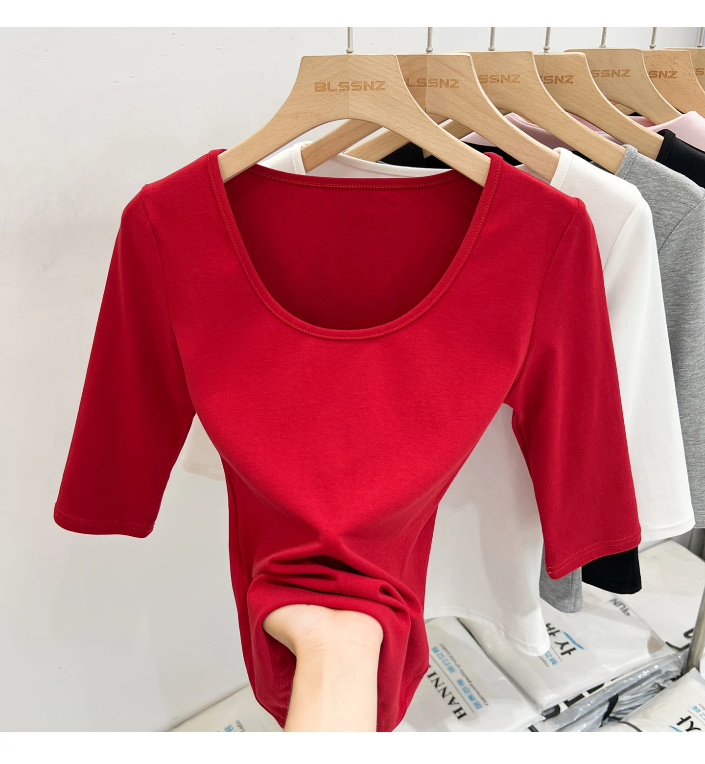 Zjaiss Women's White Base Top 2026 New U-Neck Three-Quarter Sleeve Tee for Spring & Summer Solid Versatile Casual Simple T-Shirt