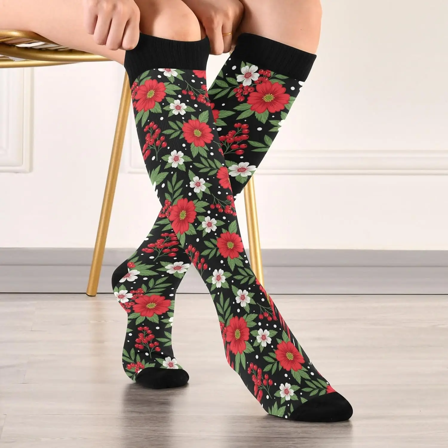 

Christmas Red Flower Compression Socks for Women Men Knee High Long Stockings Circulation Compression Sock for Nurses Running