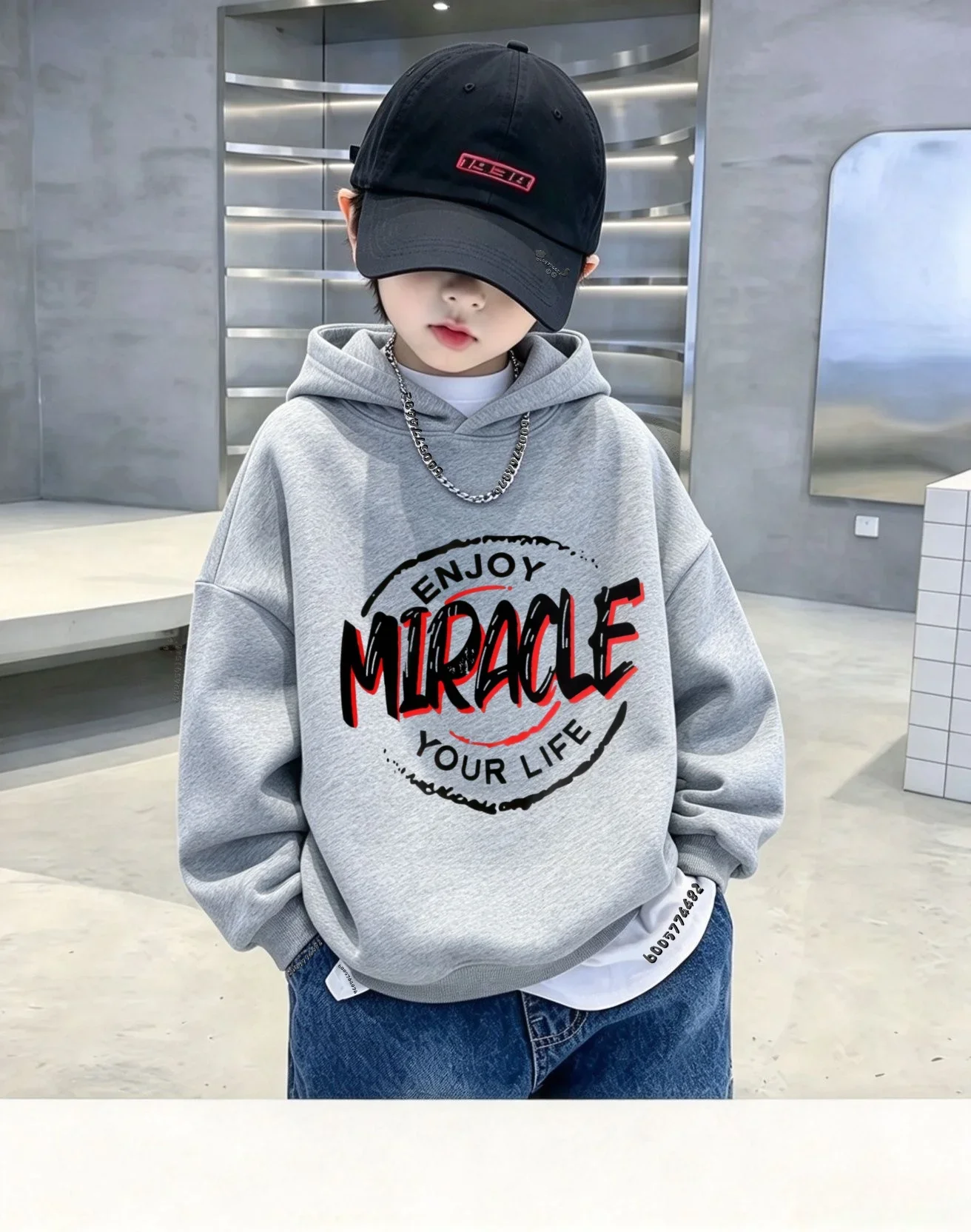 Stylish Kids' Hoodie for Autumn/Winter – Featuring 