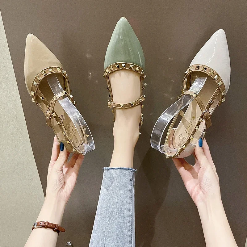 2024 Summer New Rivet in Heel Shoe Pointed Fashion Comfortable Thick Heel Bun Head Low Heels Behind Empty Elegant Women\'s Shoes