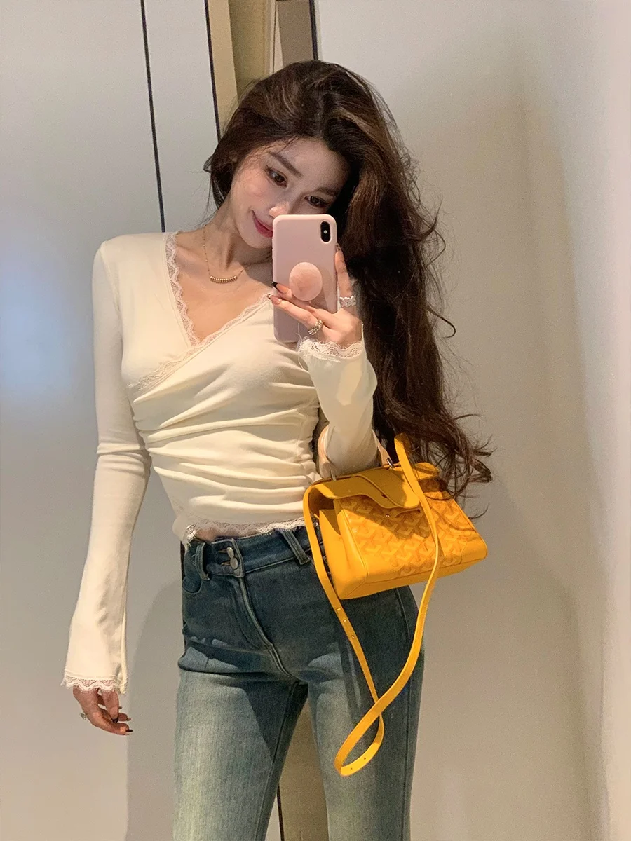 

Белый вязаный свитер Achi с кружевными вставками и V-образным вырезом, женский, с длинными рукавами, приталенный, сексуальный, мягкий, трикотажный топ