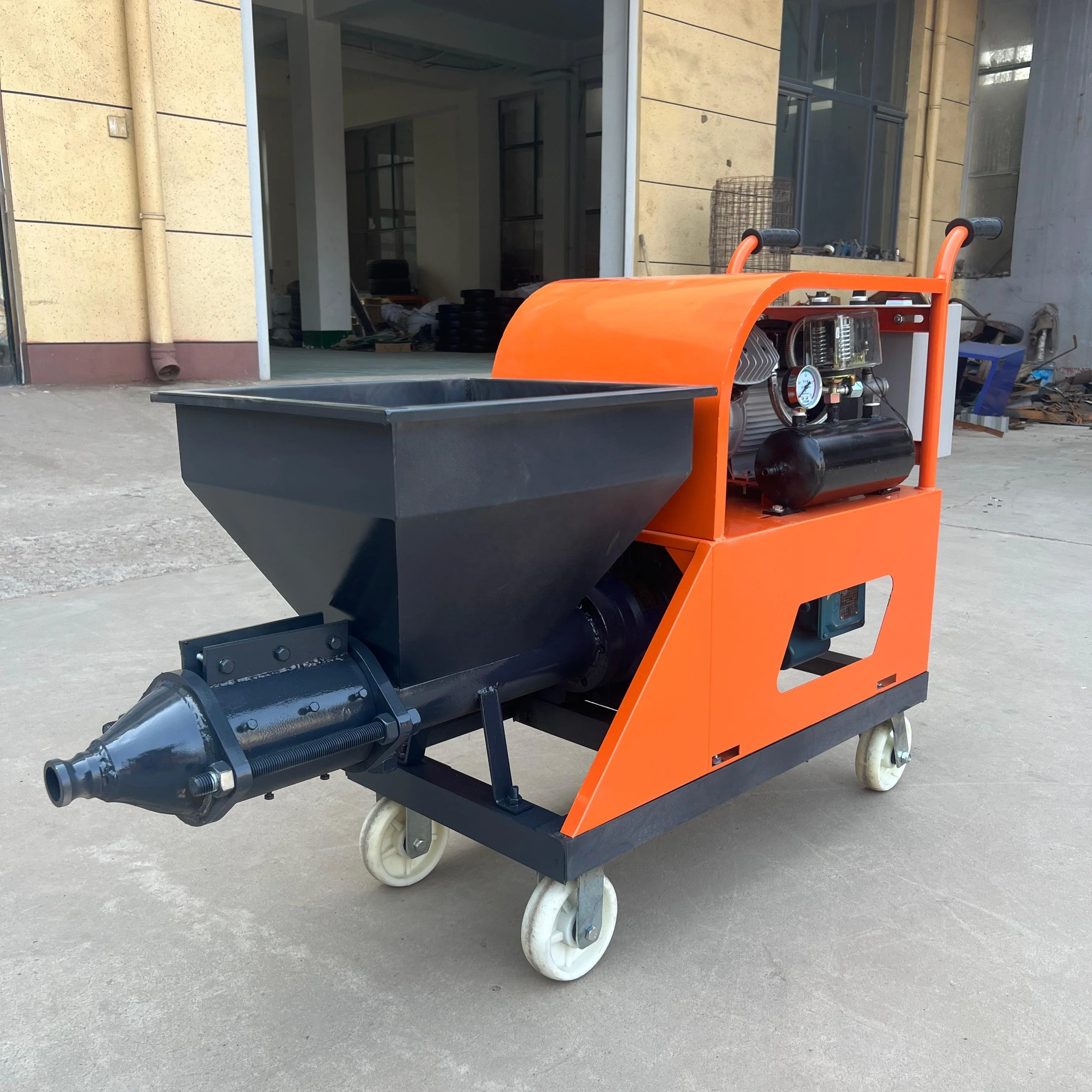 Electric Cement Plaster Spraying Machine Mortar Spray Equipment Wall Plastering Machine For Building Interior Finish Use