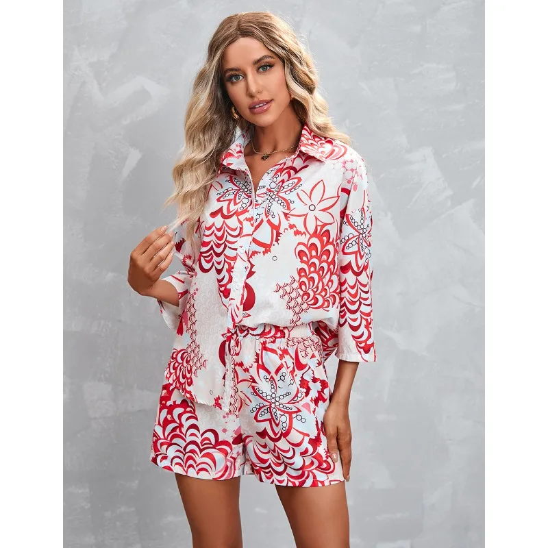 Imagem -02 - Conjunto de Calças Curtas e Top Floral Feminino Blusas Femininas Calções Casuais Nova Impressão Quente Sete Mangas Terno Feminino Moda 2024