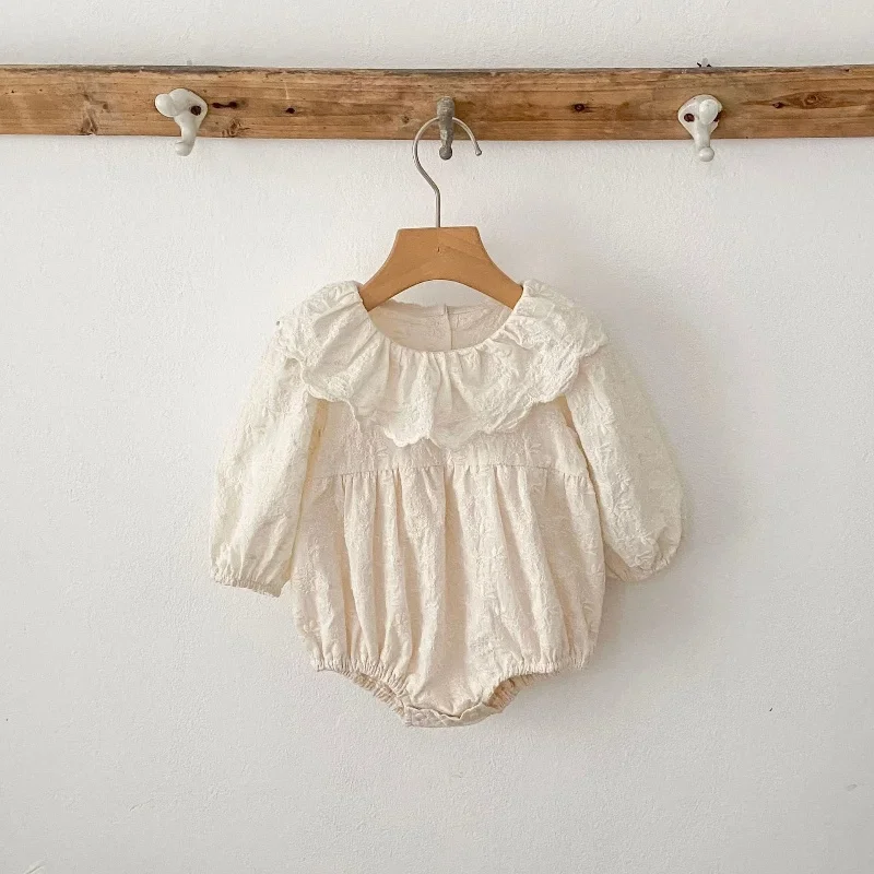 

Solid color Cotton Baby Girl Romper Vintage Embroidered Ruffled Collar Puff Sleeve Autumn Triangle Bodysuit