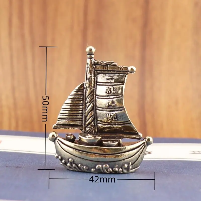 Brass Retro Creative Smooth Sailing Wine Cabinet Decorative Crafts, Office And Living Room Desktop Sailboat Mini Ornaments