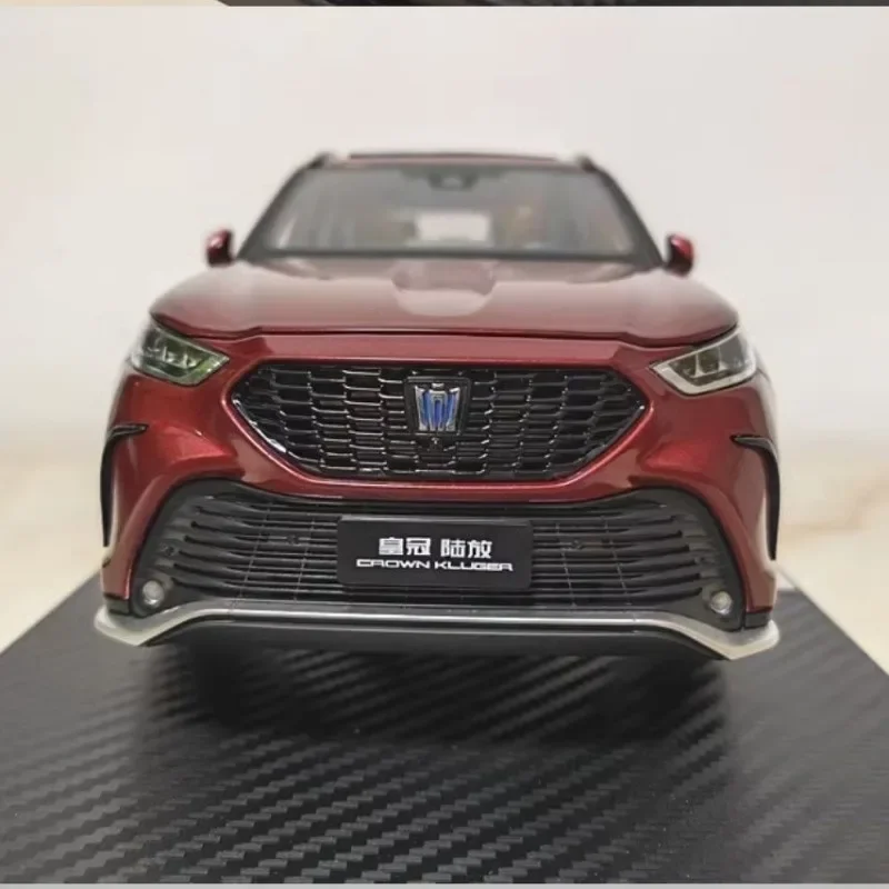 FAW Toyota moulé sous pression 1/18 échelle Toyota couronne Kluger échelle modèle alliage voiture modèle jouets pour garçons cadeau