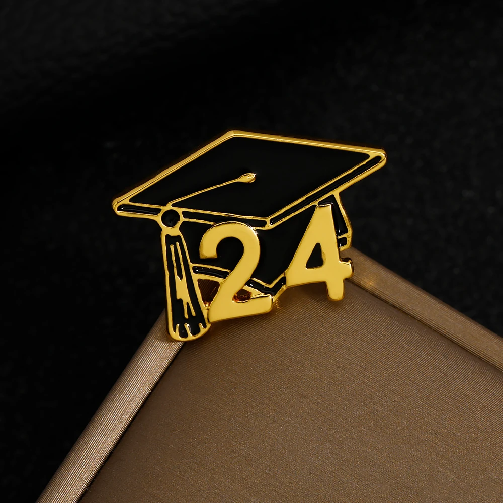 2024 Doctor\'s Hat Enamel Pins Graduation Brooch Best Gift For Students And Teachers